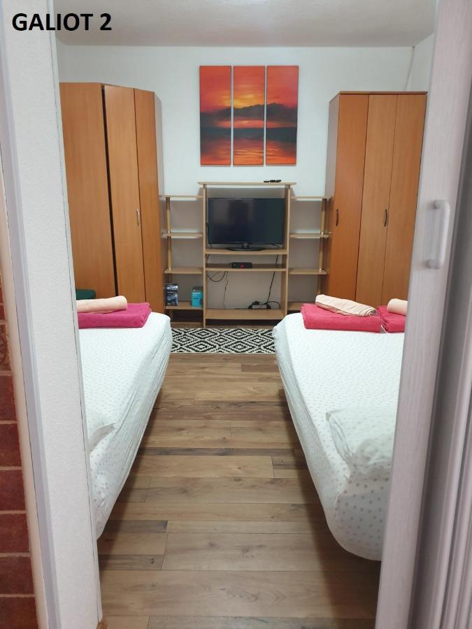 Apartmani Galiot Igalo Exteriör bild