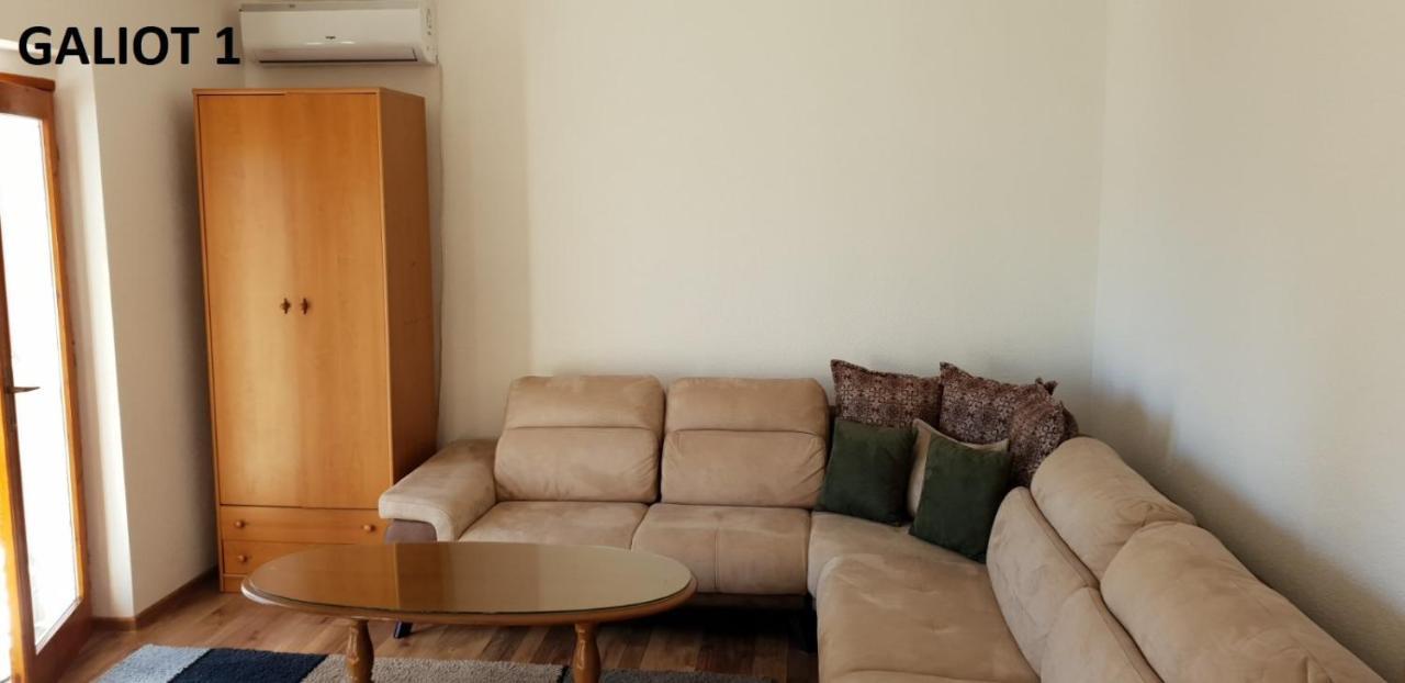 Apartmani Galiot Igalo Exteriör bild