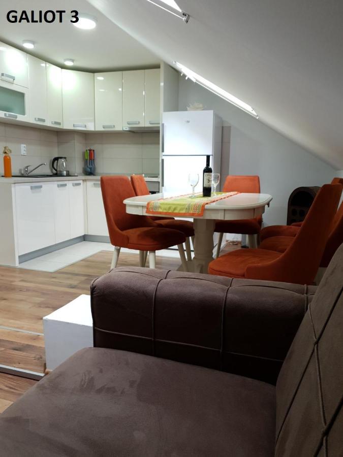 Apartmani Galiot Igalo Exteriör bild