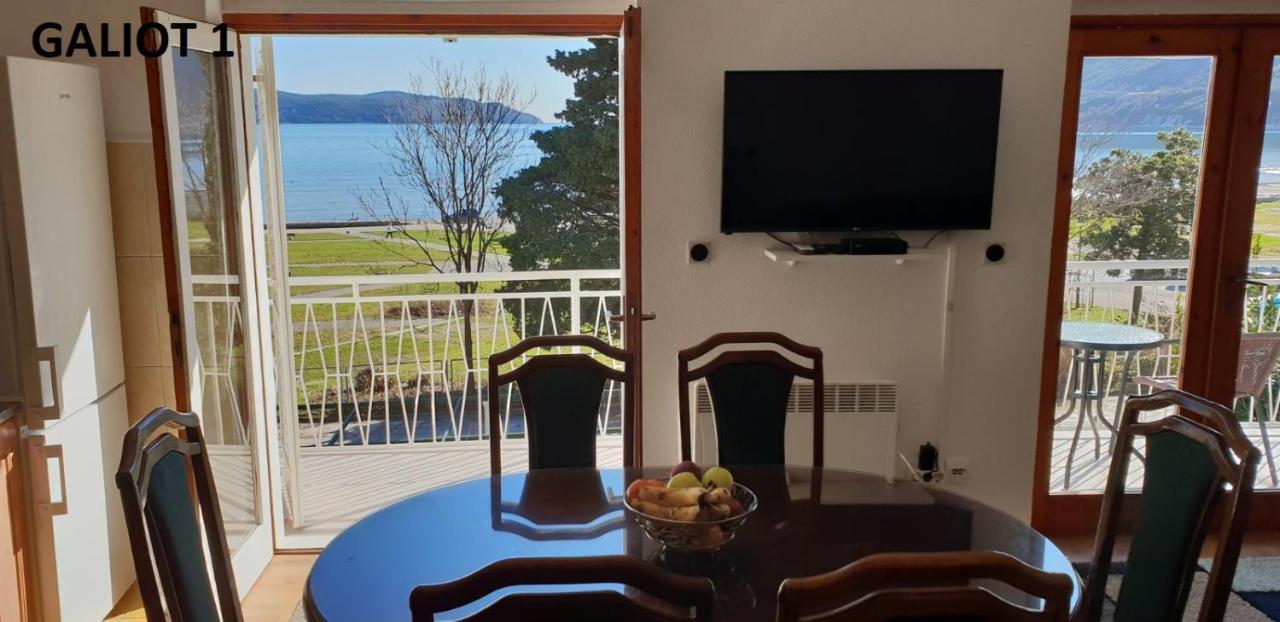Apartmani Galiot Igalo Exteriör bild
