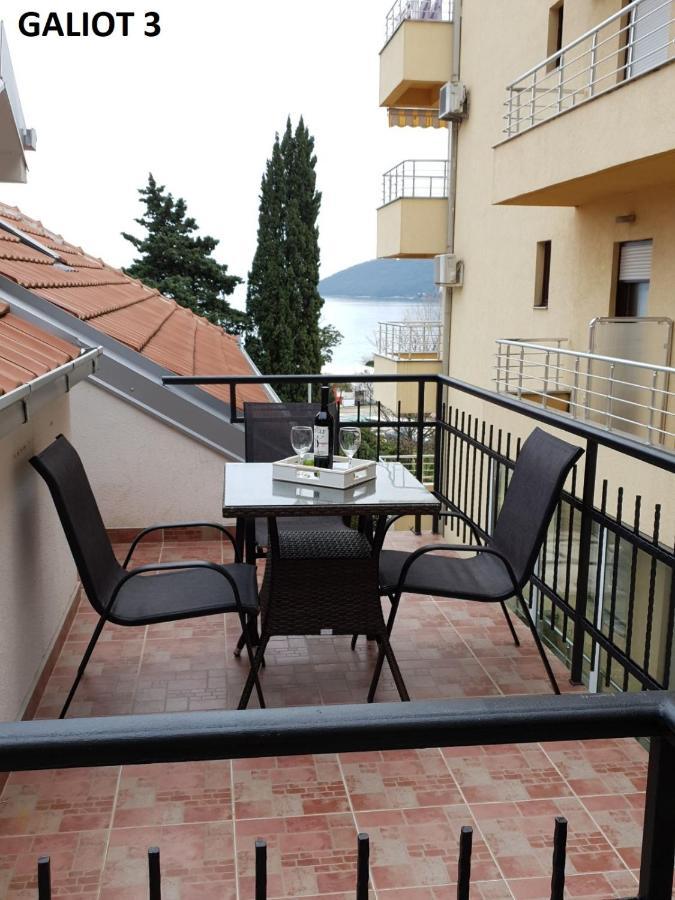 Apartmani Galiot Igalo Exteriör bild