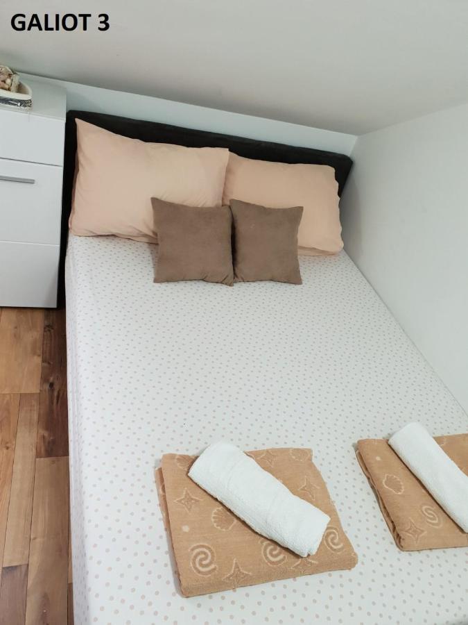 Apartmani Galiot Igalo Exteriör bild