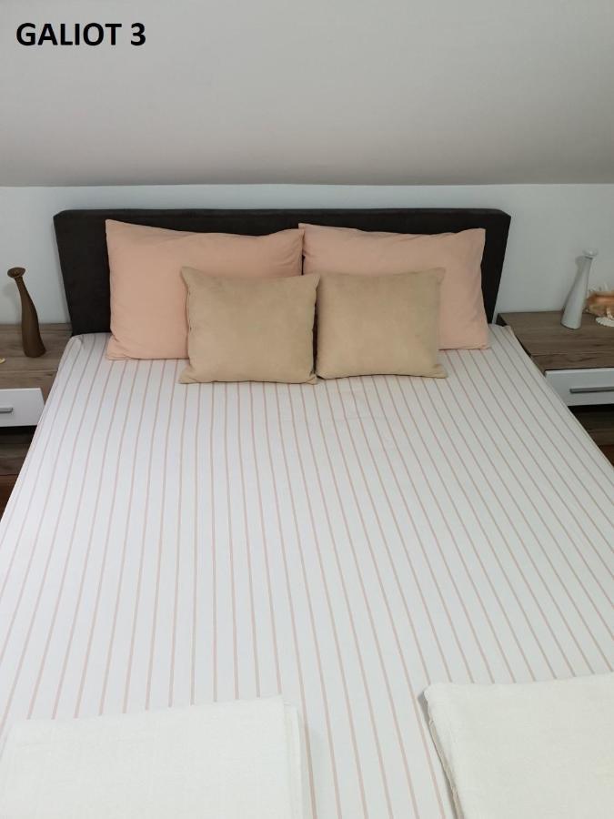 Apartmani Galiot Igalo Exteriör bild