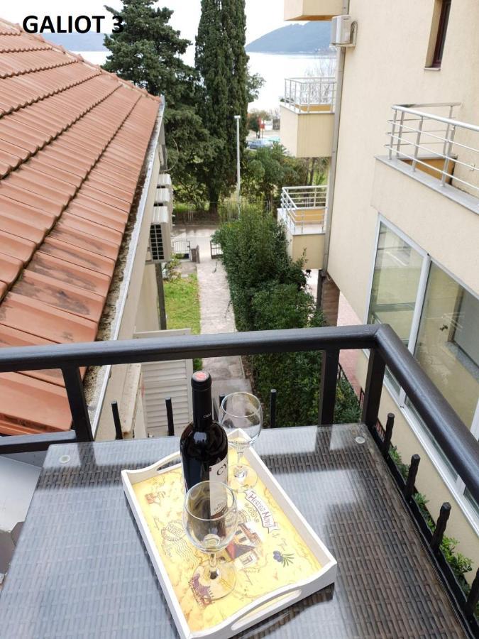Apartmani Galiot Igalo Exteriör bild