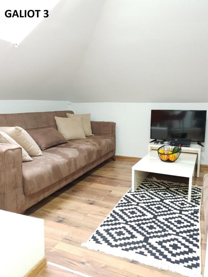 Apartmani Galiot Igalo Exteriör bild
