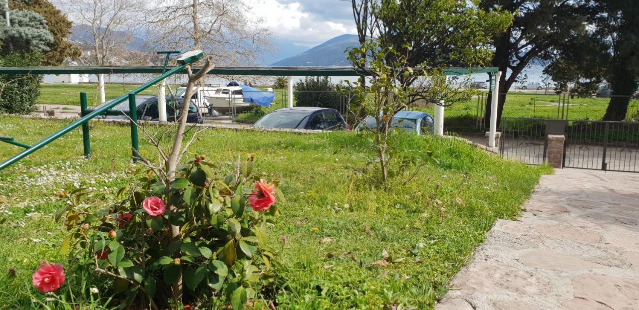 Apartmani Galiot Igalo Exteriör bild