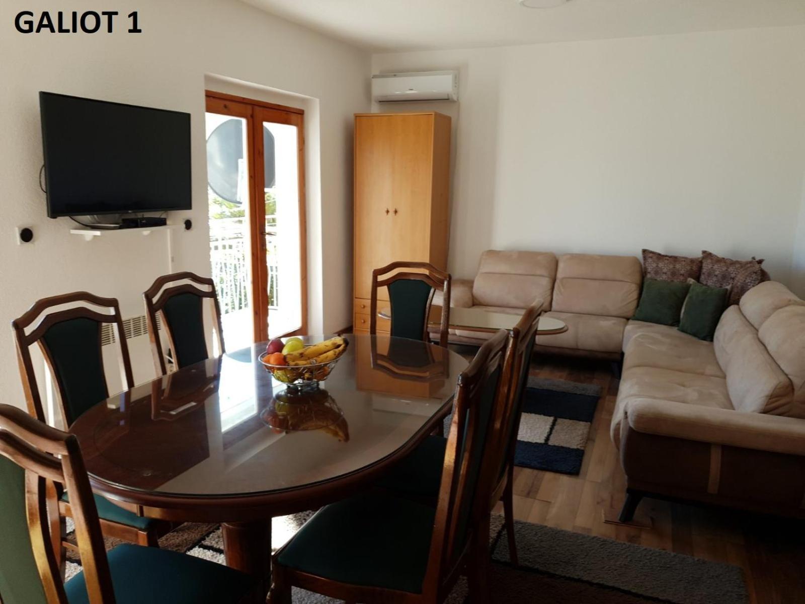 Apartmani Galiot Igalo Rum bild